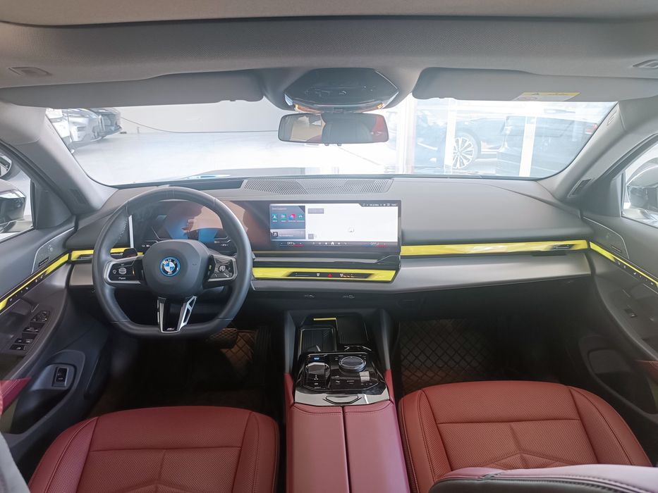 Bmw i5 edrive 40l