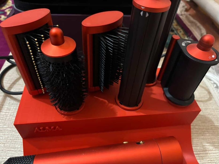 Дайсон оригинал  продам