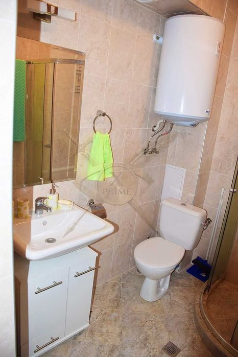 Тристаен апартамент в Зимно кино Тракия! 21904702