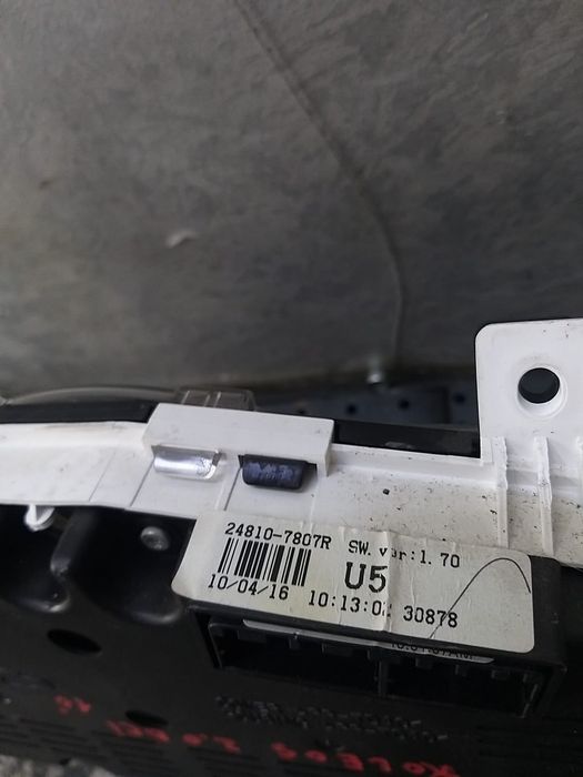 Ceasuri bord diesel renault koleos 1 hy 248107807r