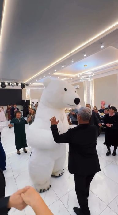 Аниматор мишка кин-конг