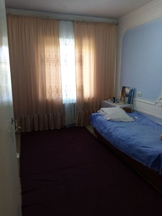 Продается 4 комнатная квартира