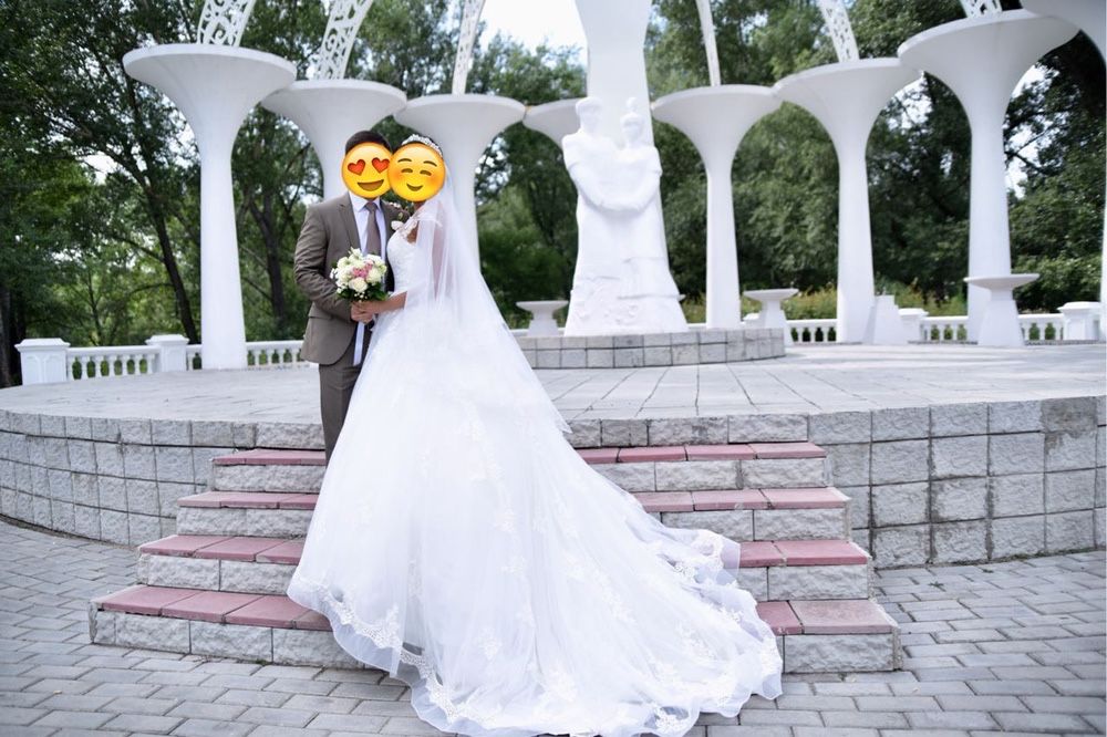 Продам счастливое свадебное платье