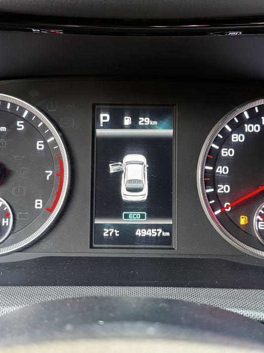 Kia k5 2023 2 positiya