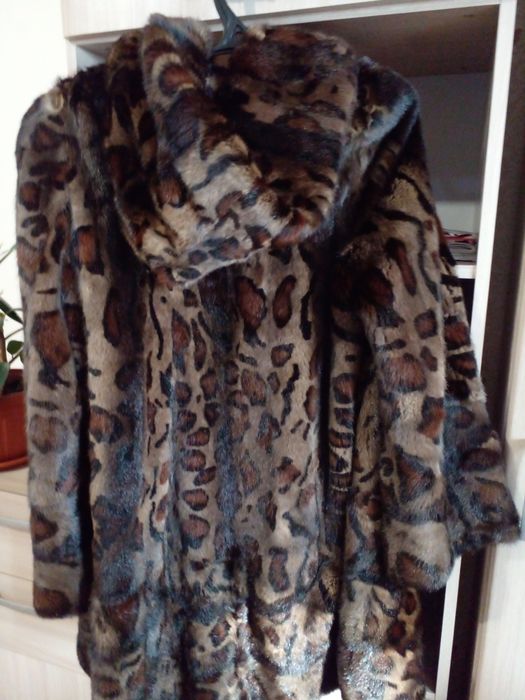 Продам норковую шубу