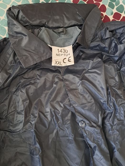 Дъждобран (тъмно син)