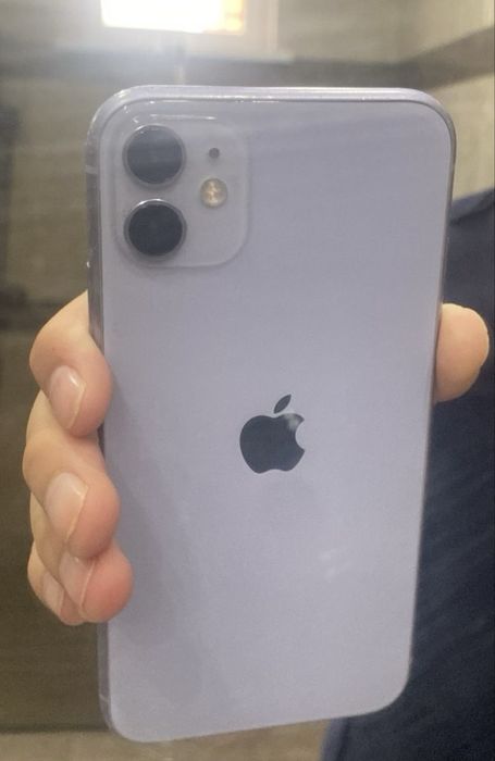 Продам айфон. 11