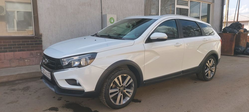 Lada Vesta Cross