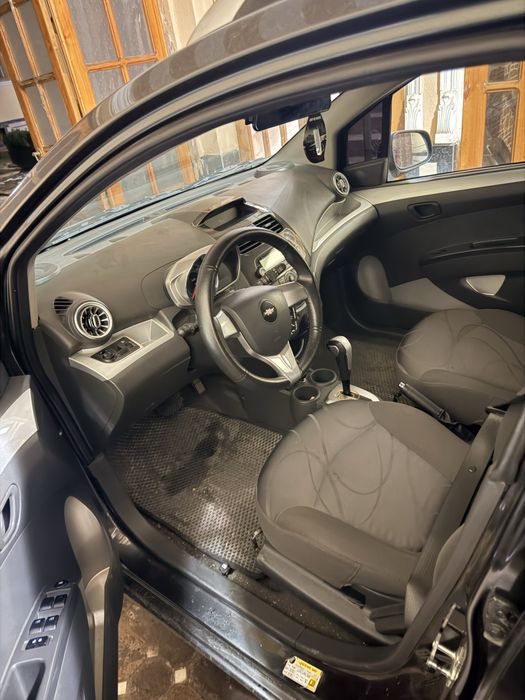 Spark sotiladi sirochni