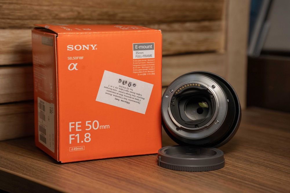 SONY FE 50mm F1.8 E-Mount SEL5018F Обектив