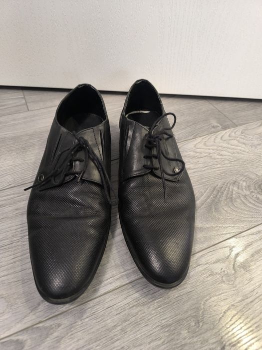 Черни обувки естествена кожа