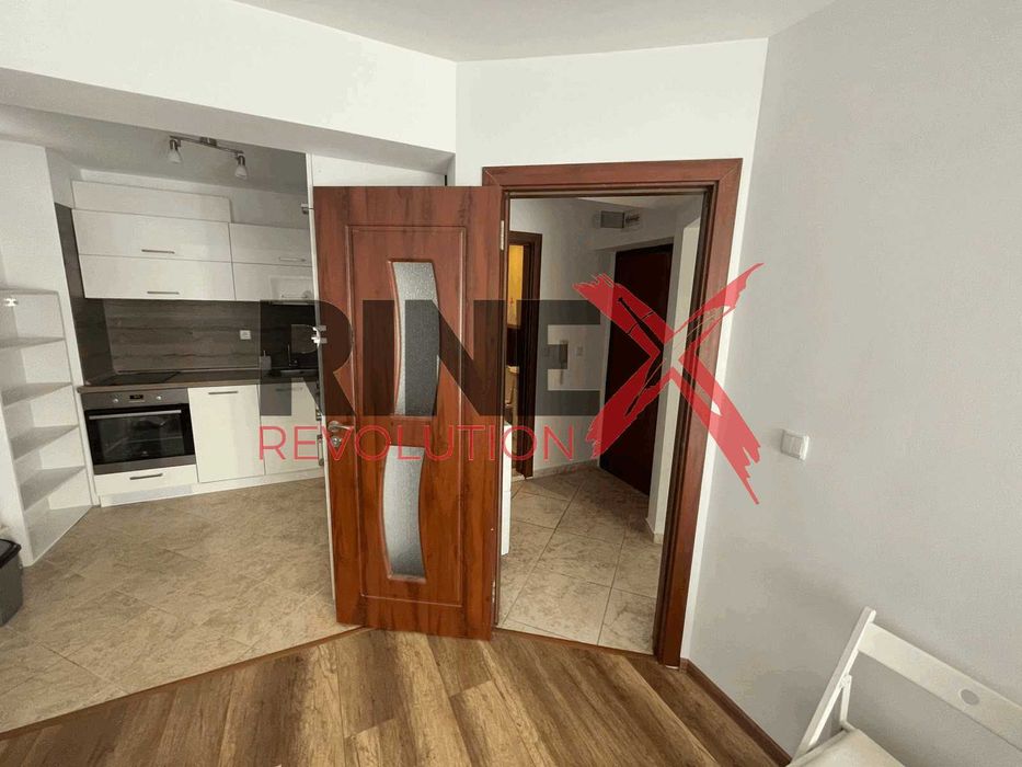 Дава се под наем Тристаен апартамент в Пловдив, Кършияка - 89 кв.м за 700 € - Снимка #4