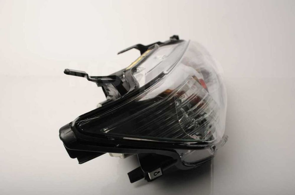 Фара (ксенон) RH Camry V50 15-17