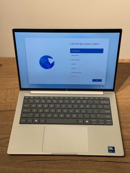 Laptop Business HP EliteBook 8 G1 14-inch Touch Intel Ultra 7 255H 64GB Ram 1TB SSD Windows 11 Pro