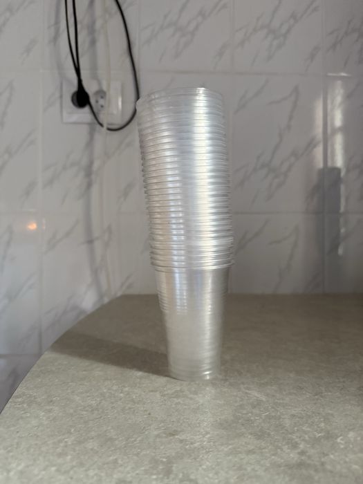 Vesela unica folosinta , farfurii , pahare , furculite