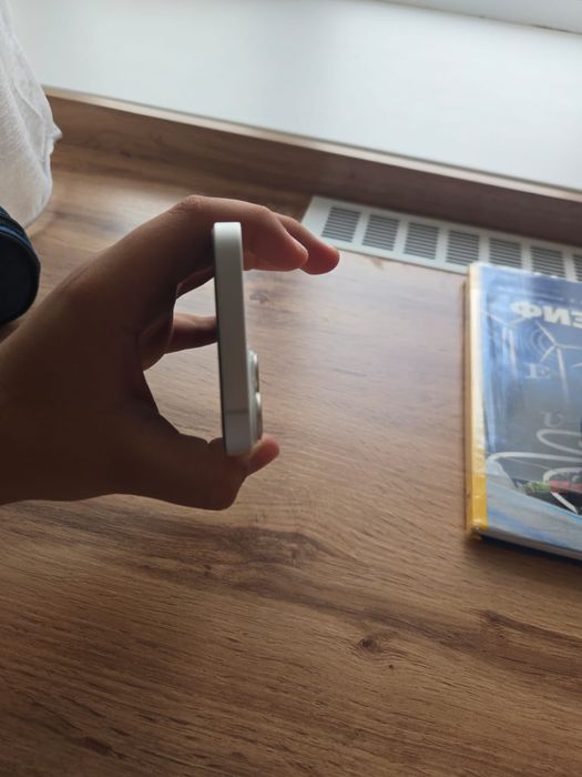iPhone 14 128gb идеал