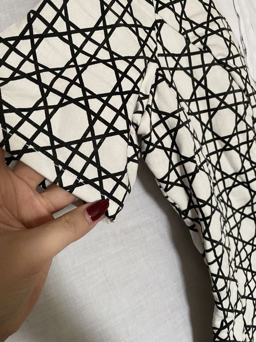 Rochie UK Luxury Tailored custom made by Bitter Lollipop pt bust mare