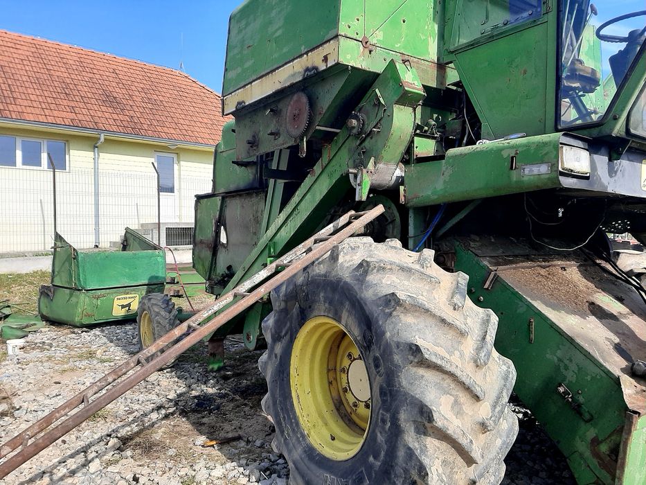 Dezmembrari combine john deere