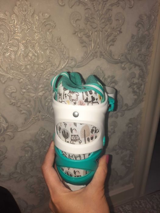 Продам коньки любительские