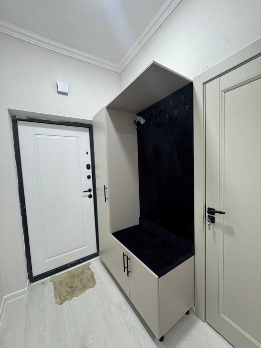 Сергили янги хает тумани, 24-уй, 2 подъезд, 7 этаж, 61 хона  ижарага