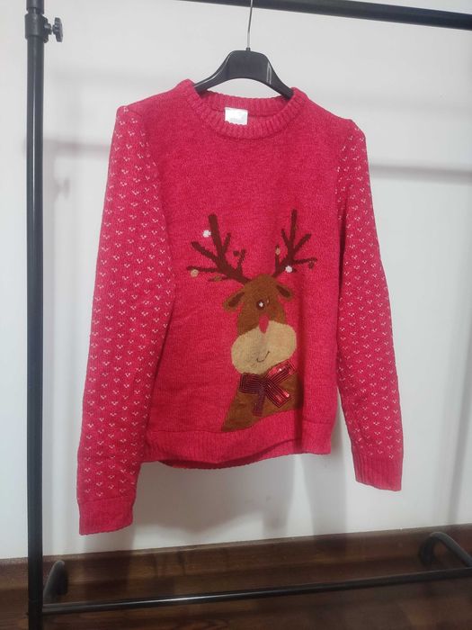 Olx& WhatsApp (146-152) pulover, jacheta, iarna, cu un cerb acrilic