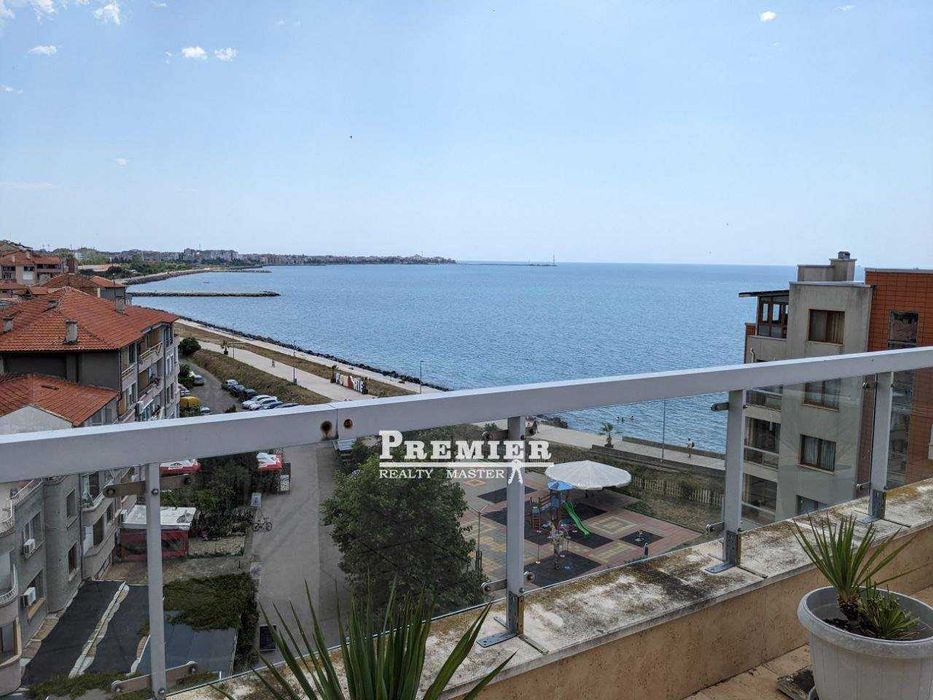 Продава се Тристаен апартамент в Поморие - 300 кв.м за 1024 €/кв.м - Снимка #2