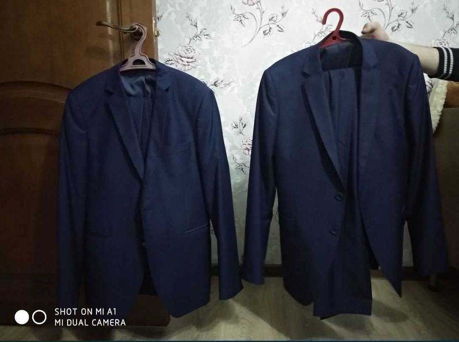 Продам Костюм 50 размер