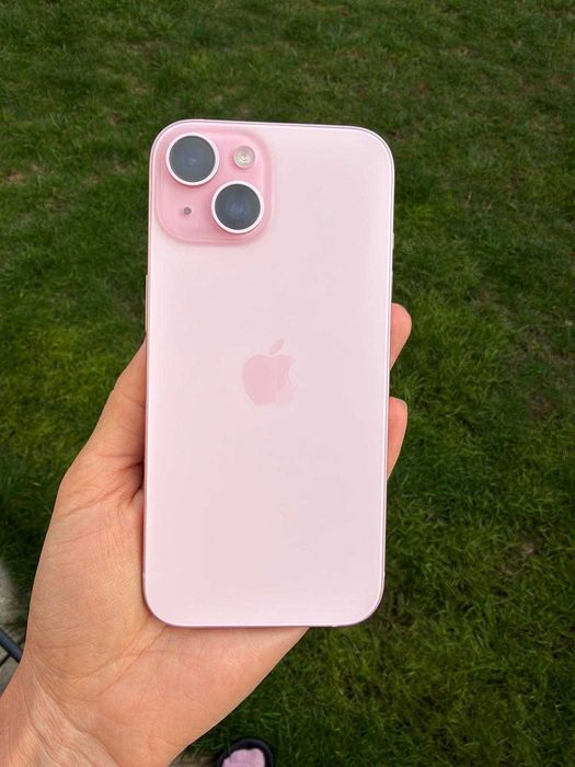 Apple Iphone 15 Pink