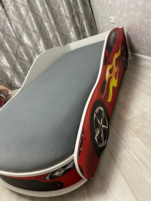 Продам детскую кровать