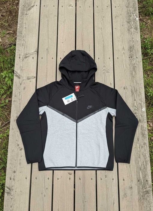 Trening Nike TECH Fleece Negru Gri - Set Complet