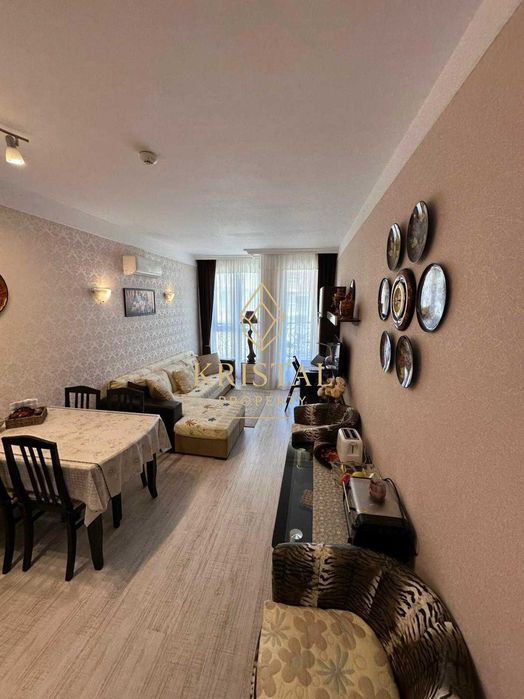 Продава се Двустаен апартамент в к.к. Слънчев бряг - 64 кв.м за 1625 €/кв.м - Снимка #2