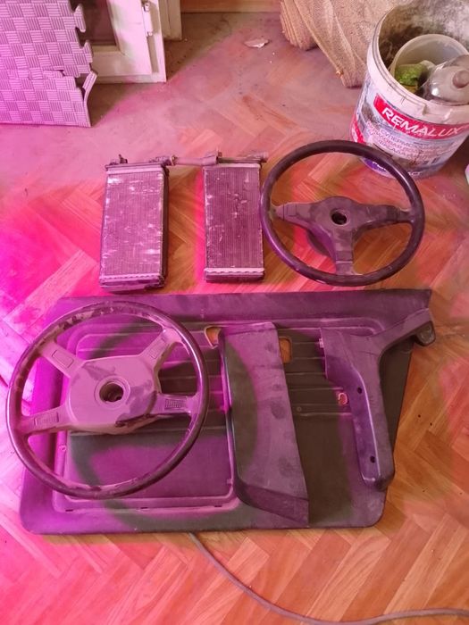 Продам запчасти на  БМВ