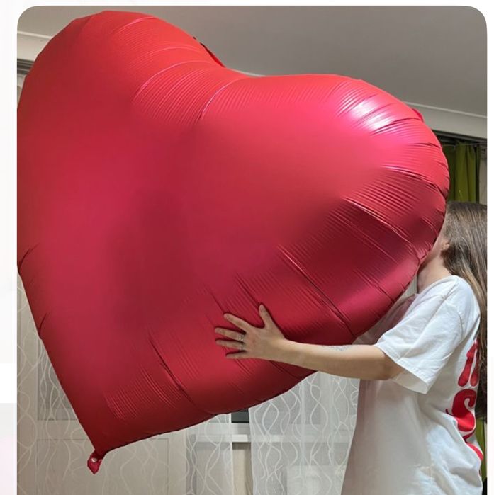 Гигант сердце шары