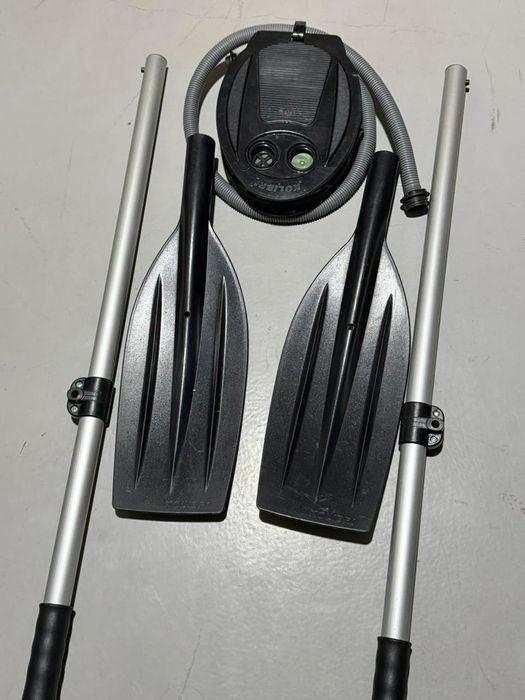 Продам лодку Калибри