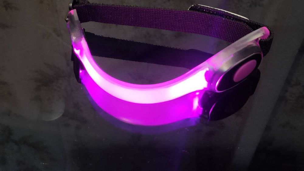 Светодиодный фонарь-лампа для человека в тёмное время суток