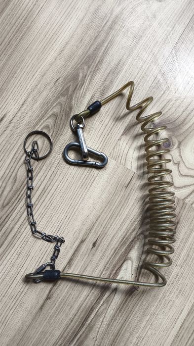 Подсигурително стоманено въже за инструменти