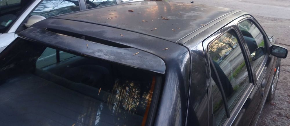 Продавам Форд фиеста 1,4 бензин