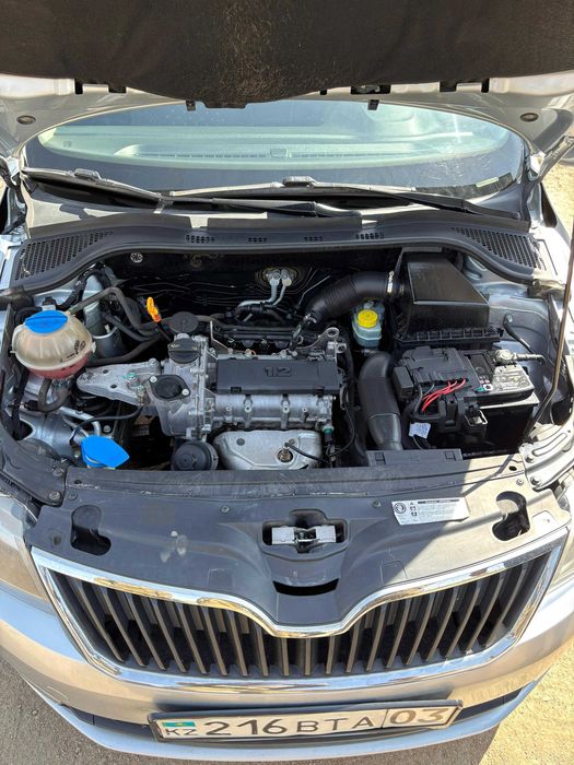 Skoda rapit продам