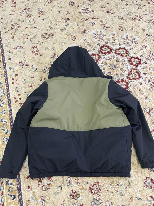 Продам куртку Адидас