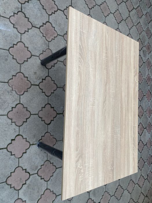 Продам куханный стол