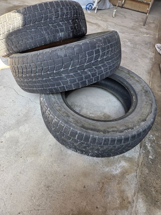 Продам шины на запаску