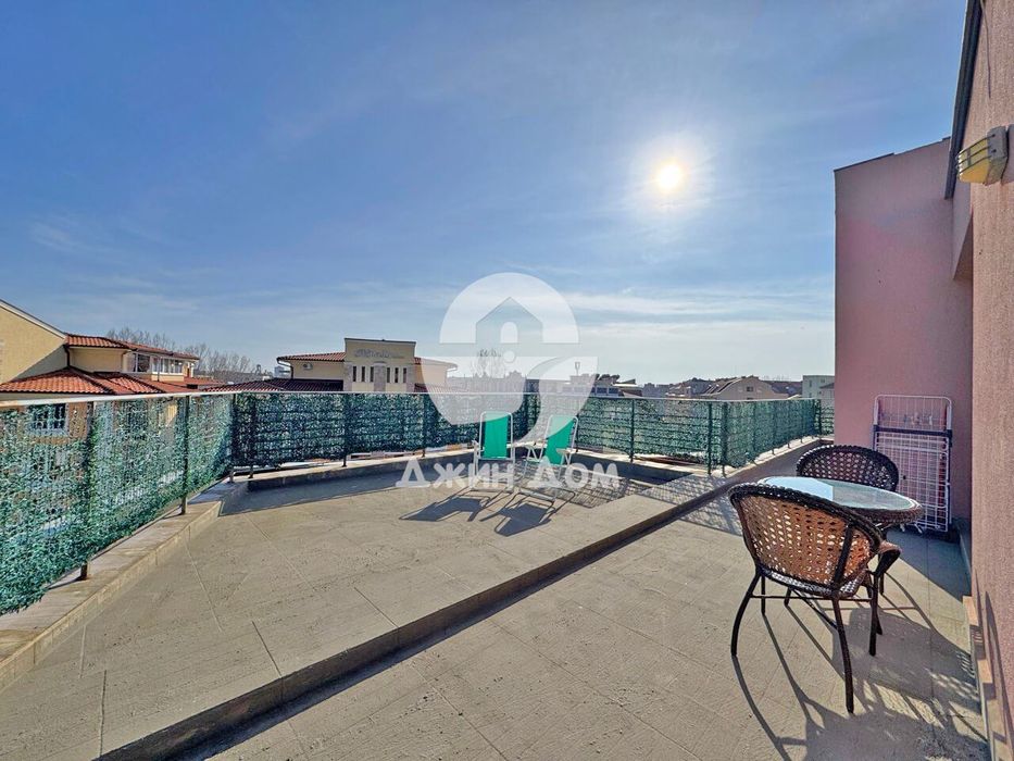 Продава се Двустаен апартамент в к.к. Слънчев бряг - 250 кв.м за 388 €/кв.м - Снимка #10