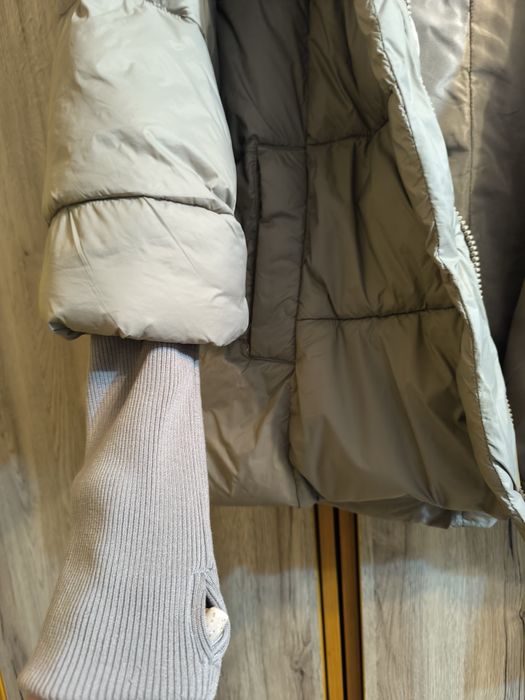 Зимно яке с плетени ръкави