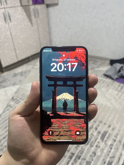 Айфон X 64 гб.