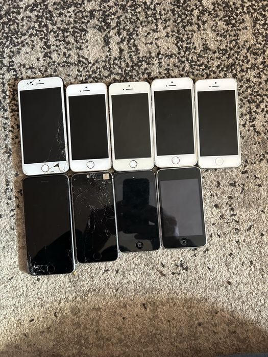Lot iphone  Colectie 3G,4,5,6,SE+ipod  pentru colectionari sau piese