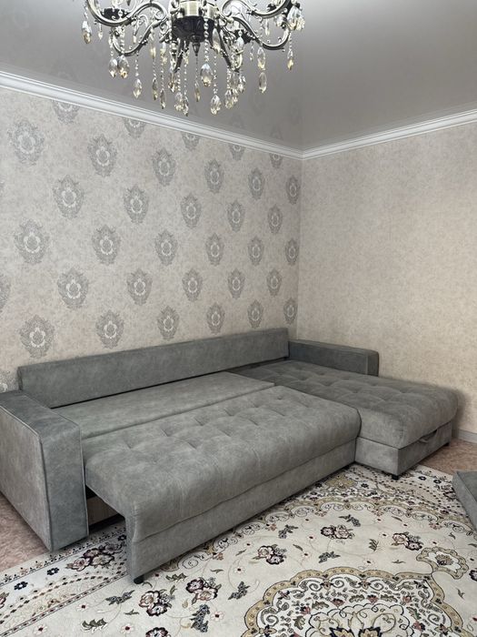 Угловой диван для гостинной