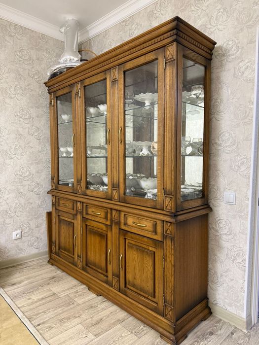 Сервант сатылады. Жағдайы жақсы.