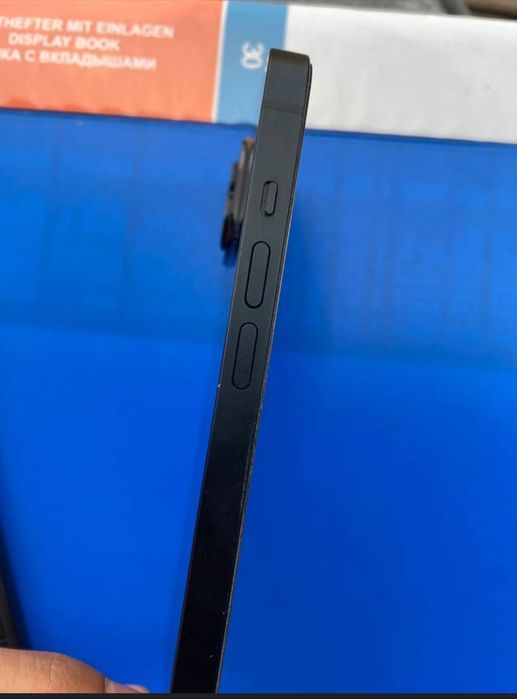 Продам iPhone 14