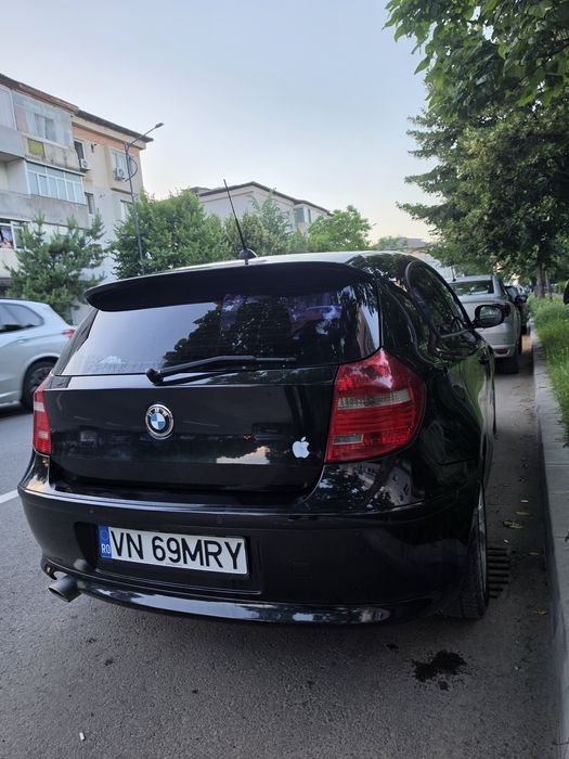 Vând bmw 118d 143 cp