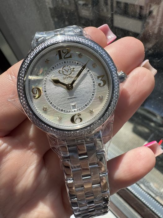 Дамски часовник GEVRIL 2 Verona Diamond